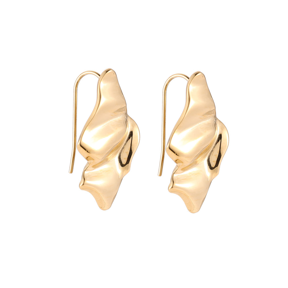 Hollow Conch Earrings