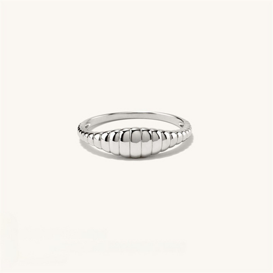 Carmen Silver Signet