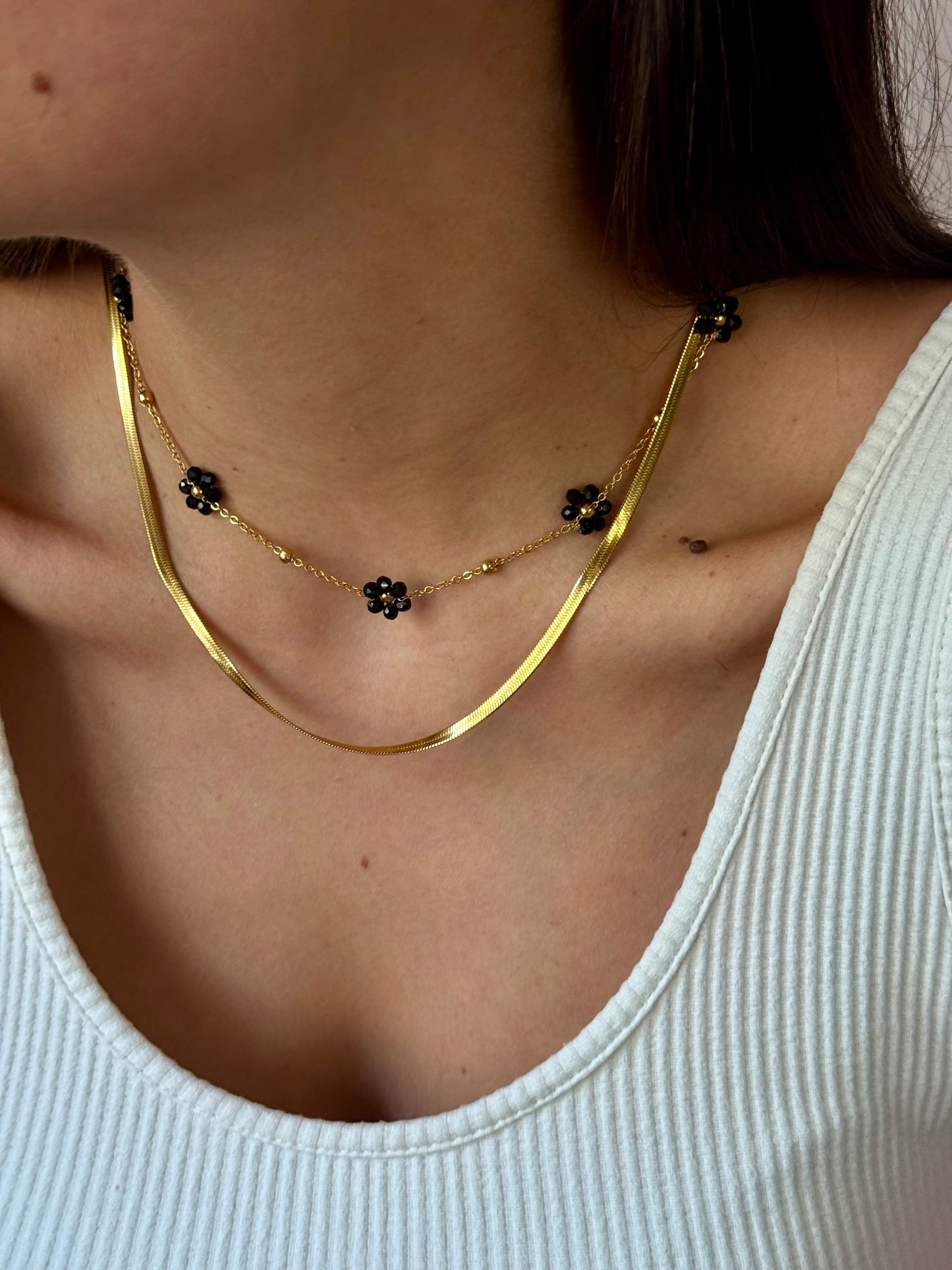 Fleur Golden Necklace