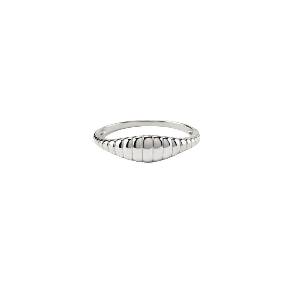 Carmen Silver Signet