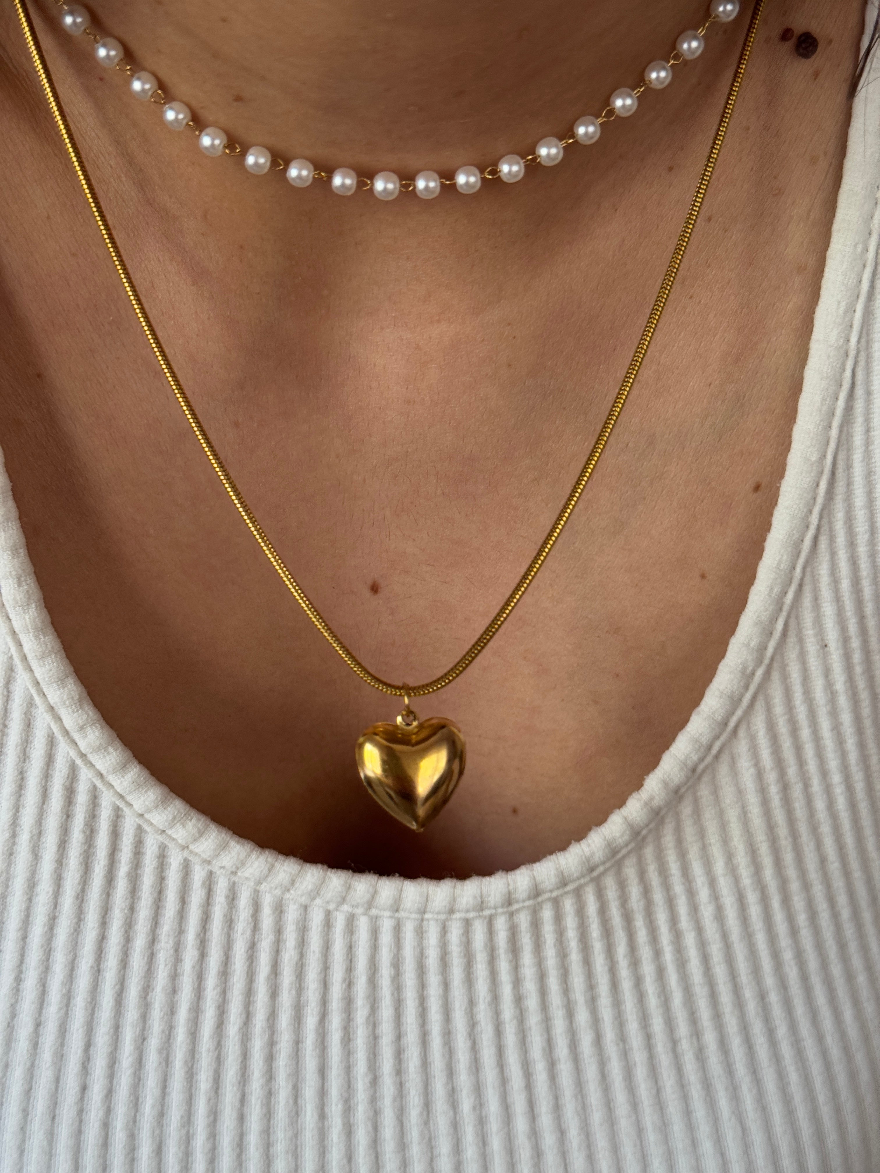 Amour Golden Necklace