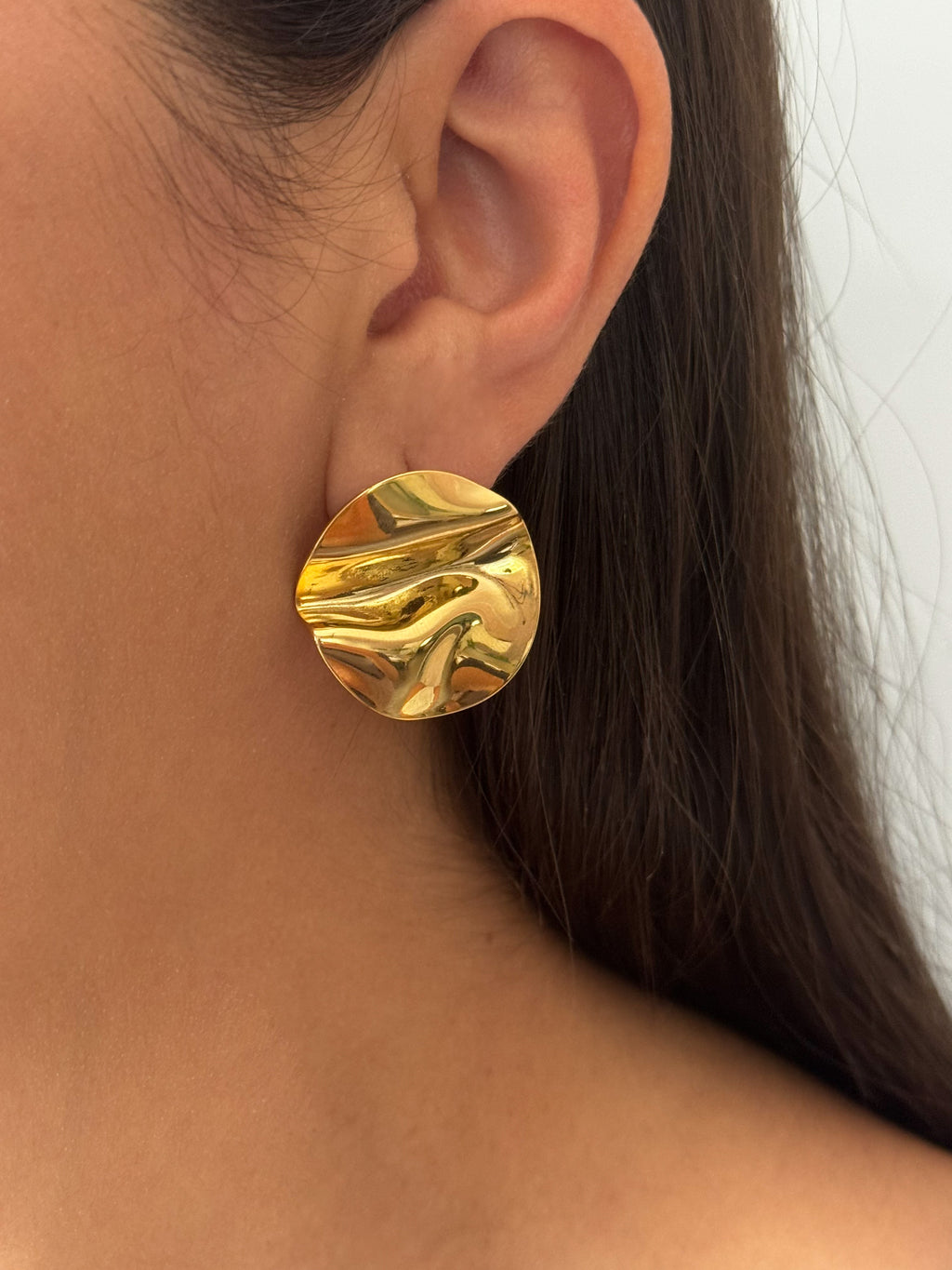 Amélie Sculptural Stud Earrings