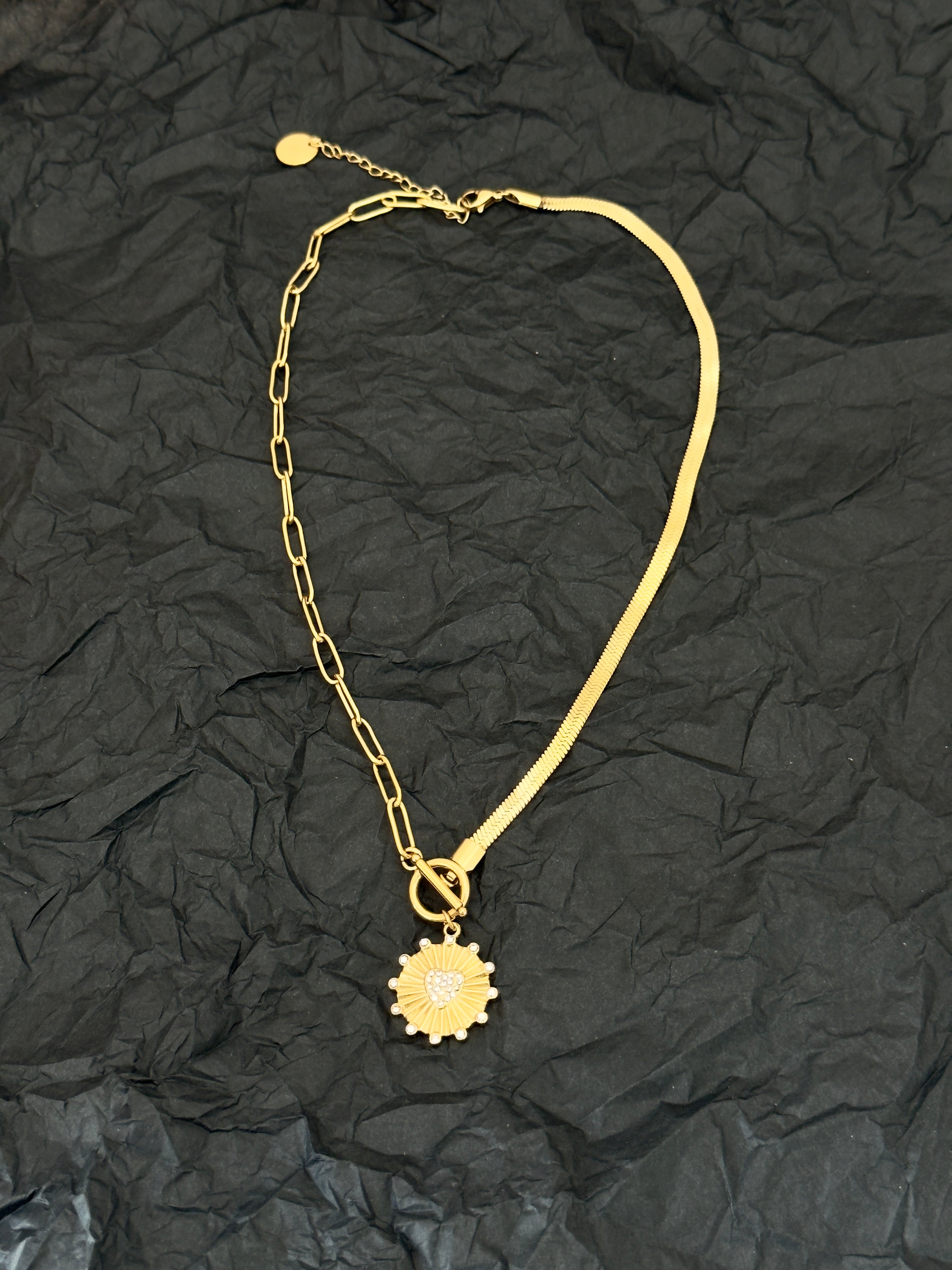 Celia Golden Neclace