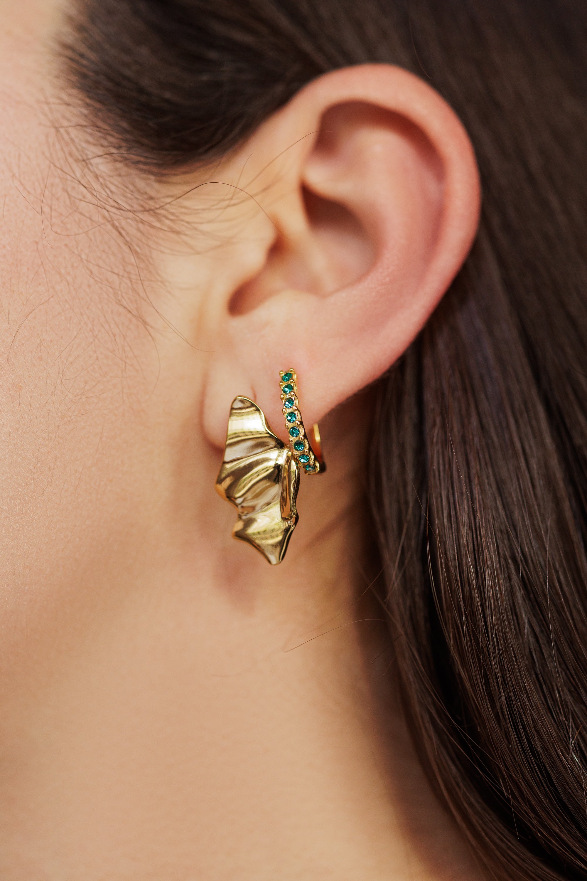 Hollow Conch Earrings