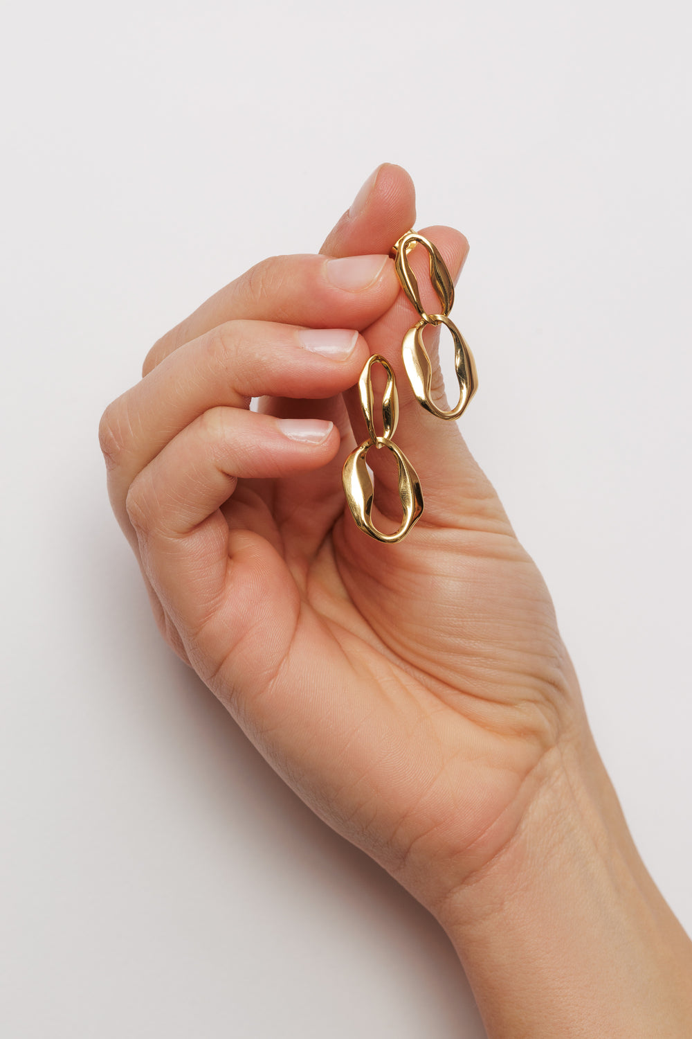 Lucy Golden Links Earrings - aolani jewellery