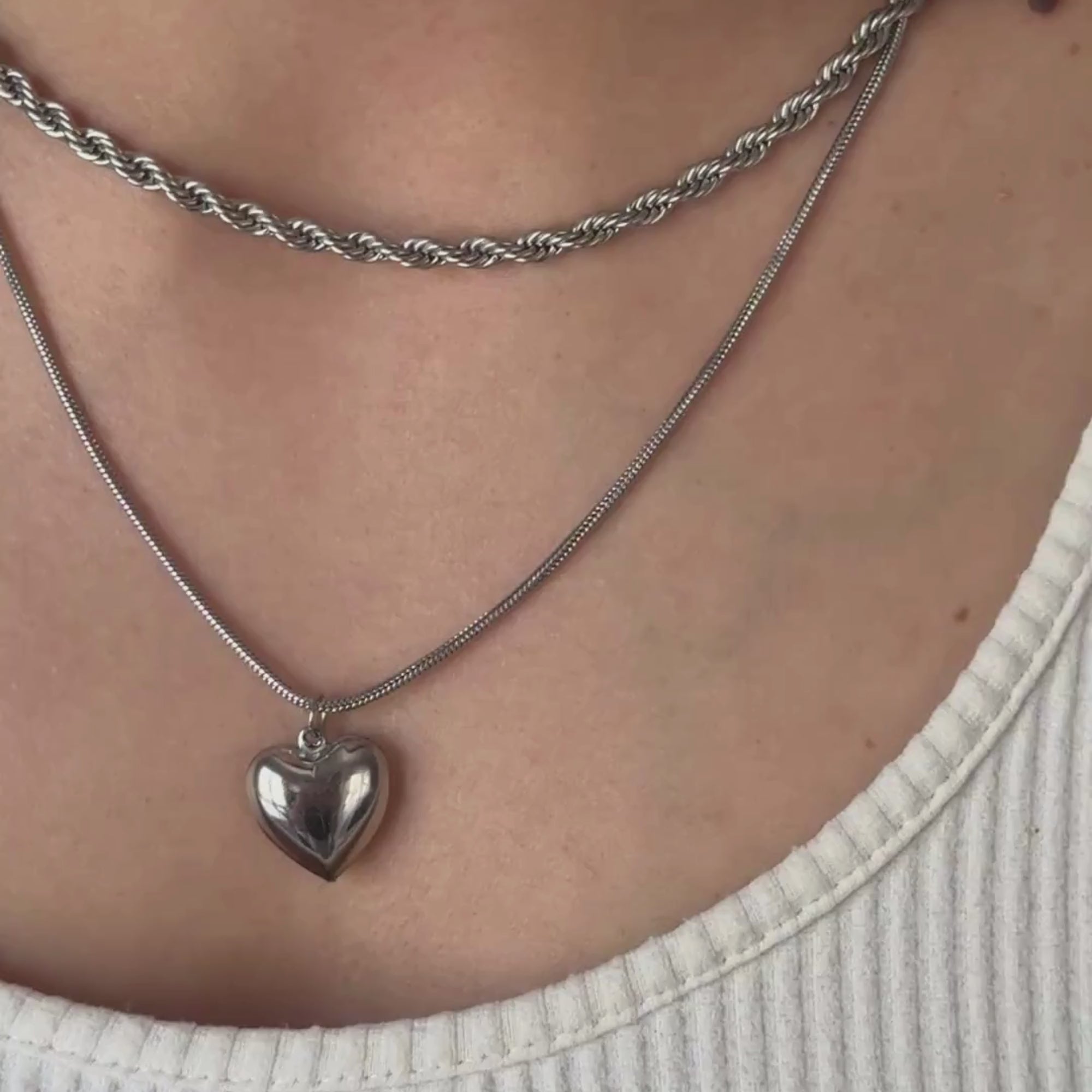 Amour Silver Necklace